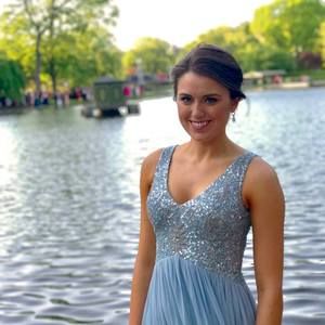 Meet your Posher, Kara